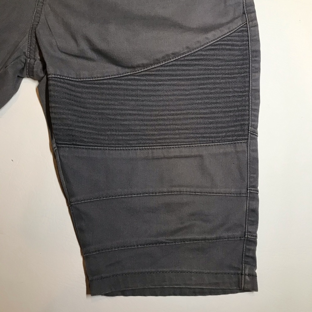 Rolling Paper Men’s Grey Moto Panel Skinny Short - Picture 8 of 13